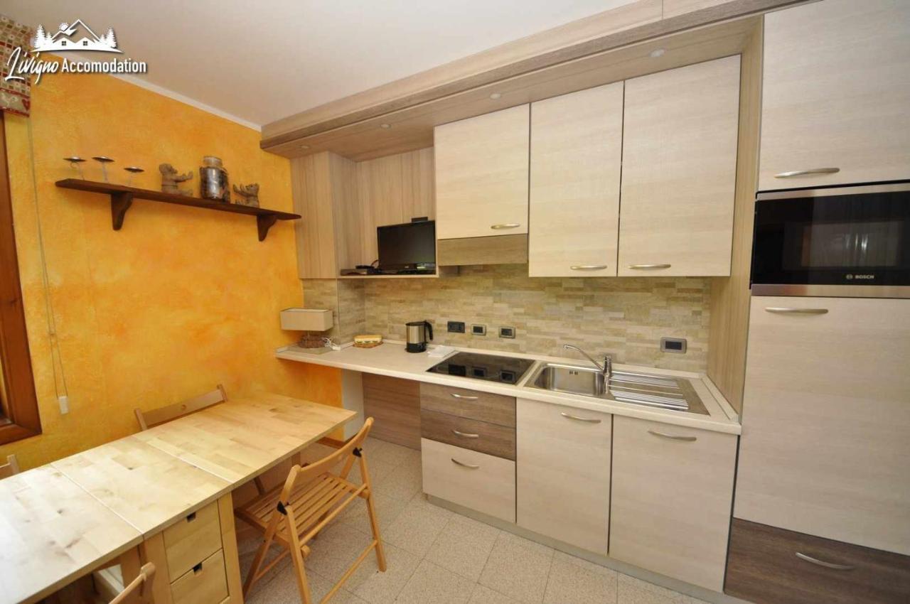 Baita Carosello Apt 4 By Livigno Accomodation Bagian luar foto