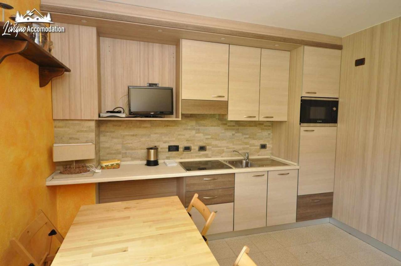 Baita Carosello Apt 4 By Livigno Accomodation Bagian luar foto