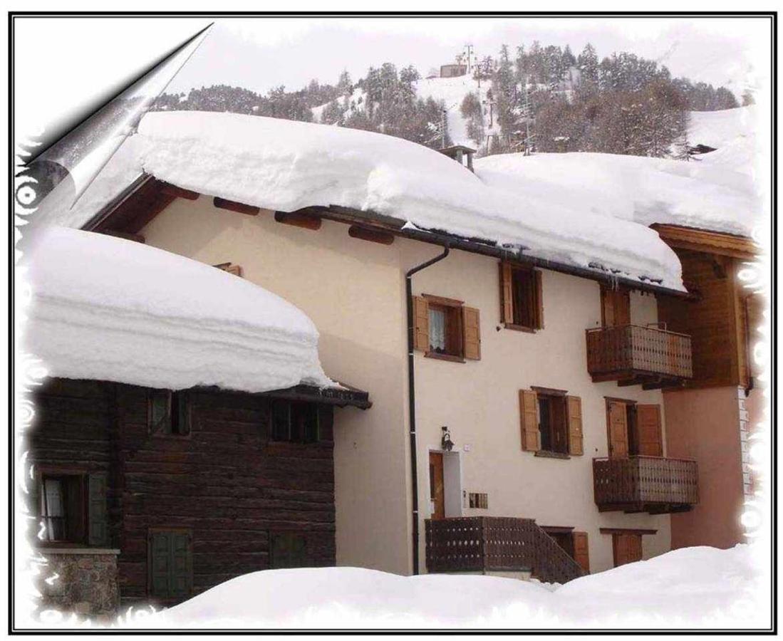 Baita Carosello Apt 4 By Livigno Accomodation Bagian luar foto