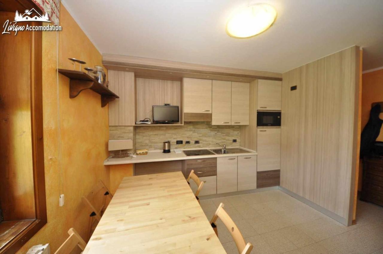Baita Carosello Apt 4 By Livigno Accomodation Bagian luar foto