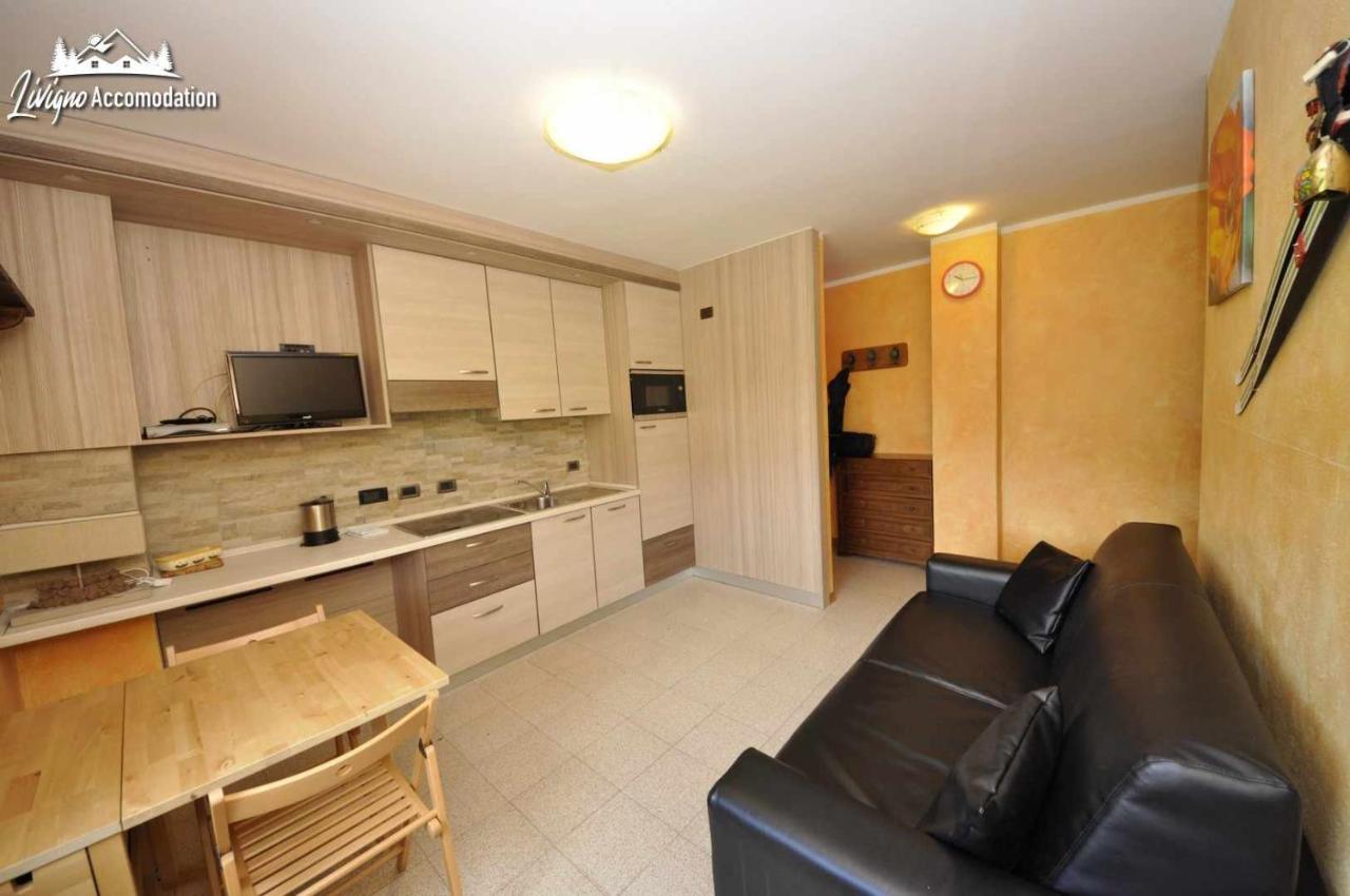 Baita Carosello Apt 4 By Livigno Accomodation Bagian luar foto