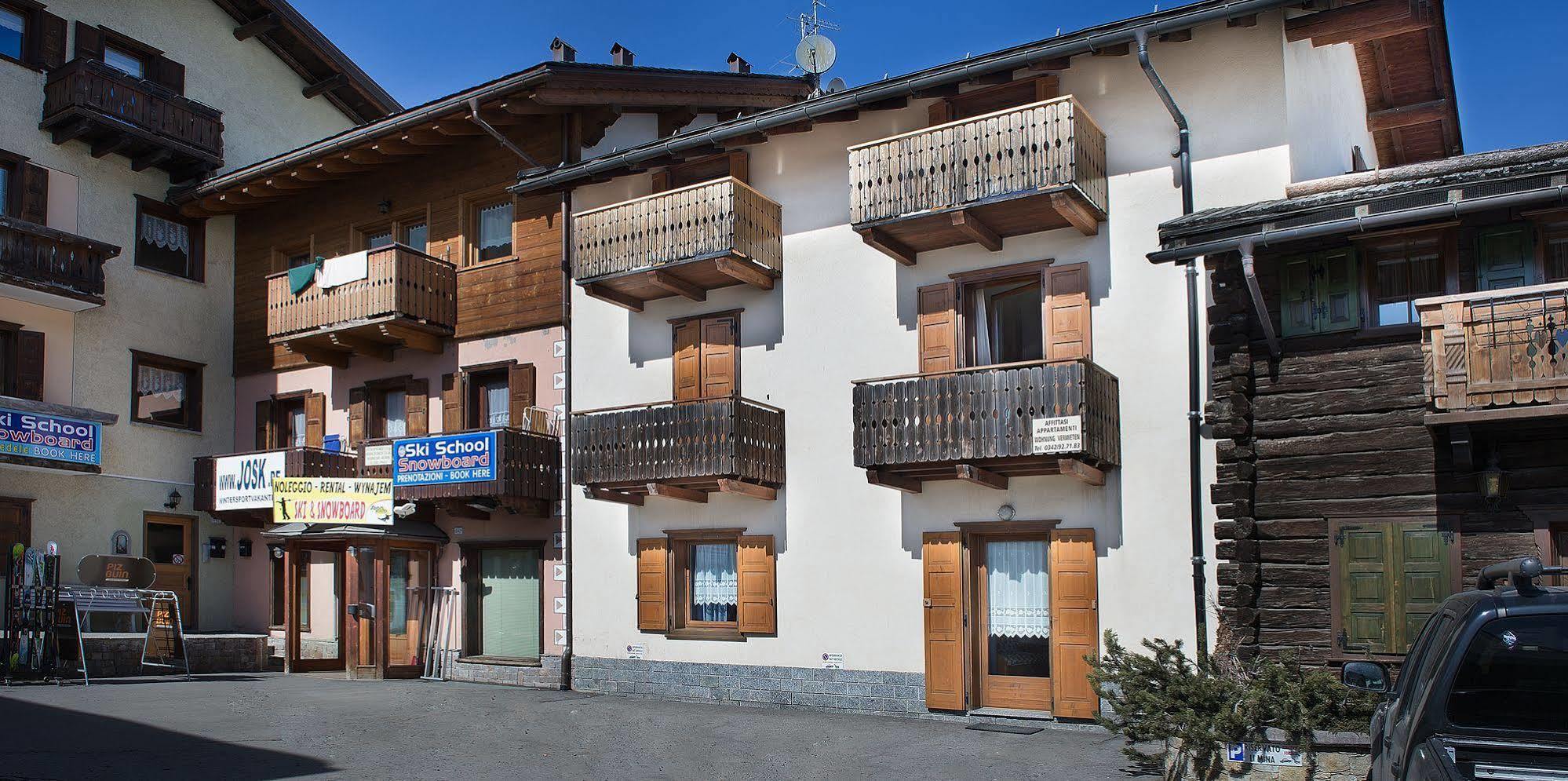 Baita Carosello Apt 4 By Livigno Accomodation Bagian luar foto